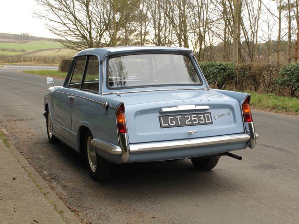 Image 4/19 of Triumph Vitesse 6 (1966)