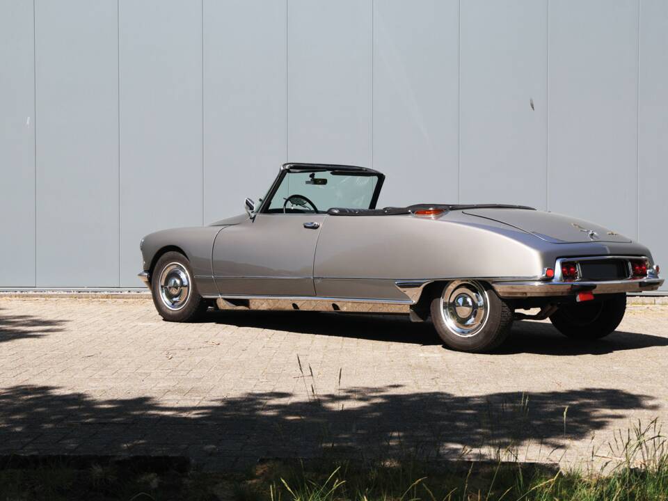 Bild 14/39 von Citroën DS 21 Chapron (1966)