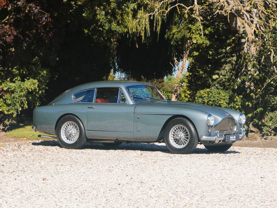 Bild 1/18 von Aston Martin DB 2&#x2F;4 Mk III (1958)