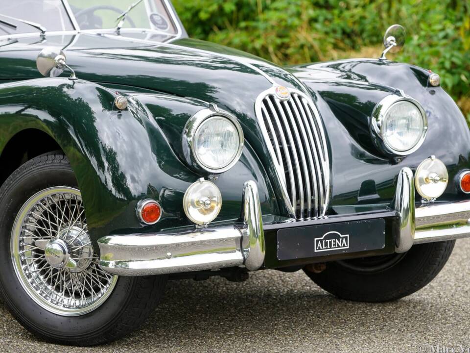 Afbeelding 4/59 van Jaguar XK 140 SE DHC (1955)