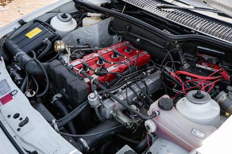 Image 39/42 de Ford Sierra RS Cosworth (1987)