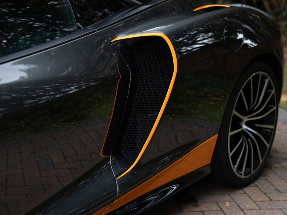 Immagine 15/39 di McLaren GT (2020)