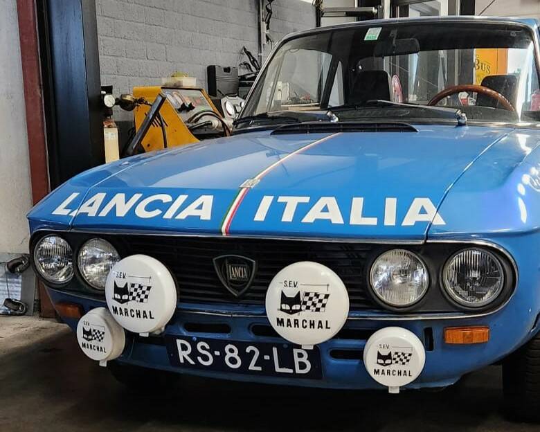 Image 3/5 of Lancia Fulvia 3 (1975)