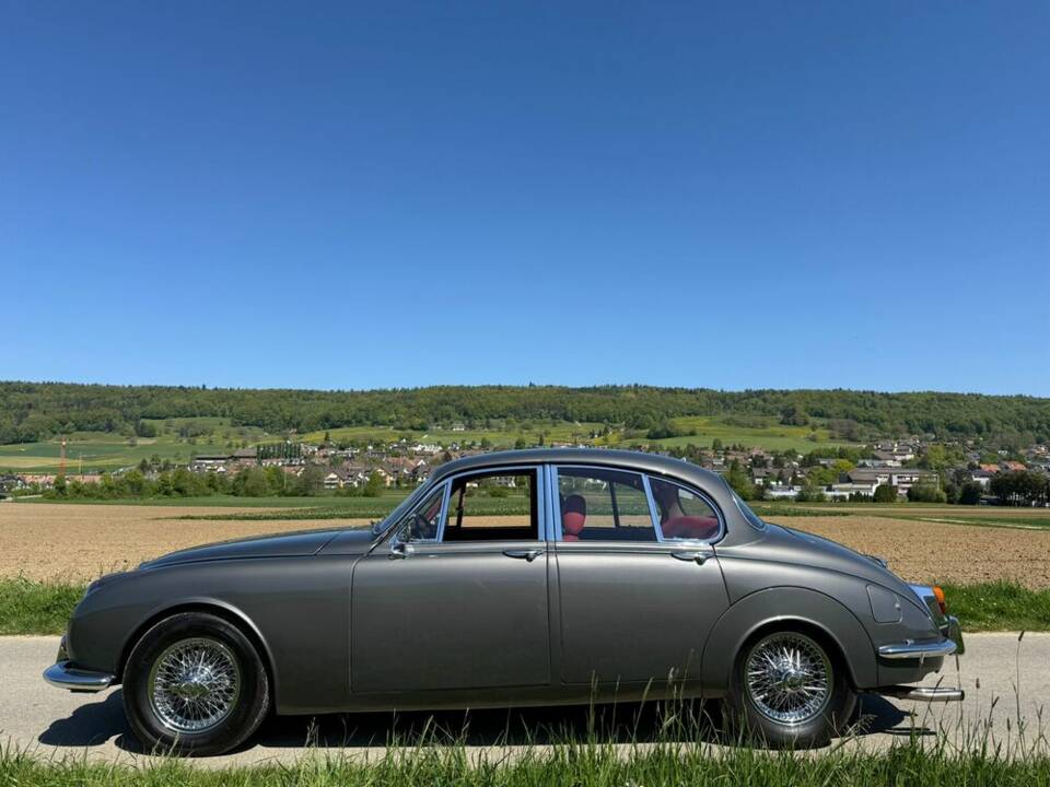 Image 3/23 de Jaguar 340 (1968)