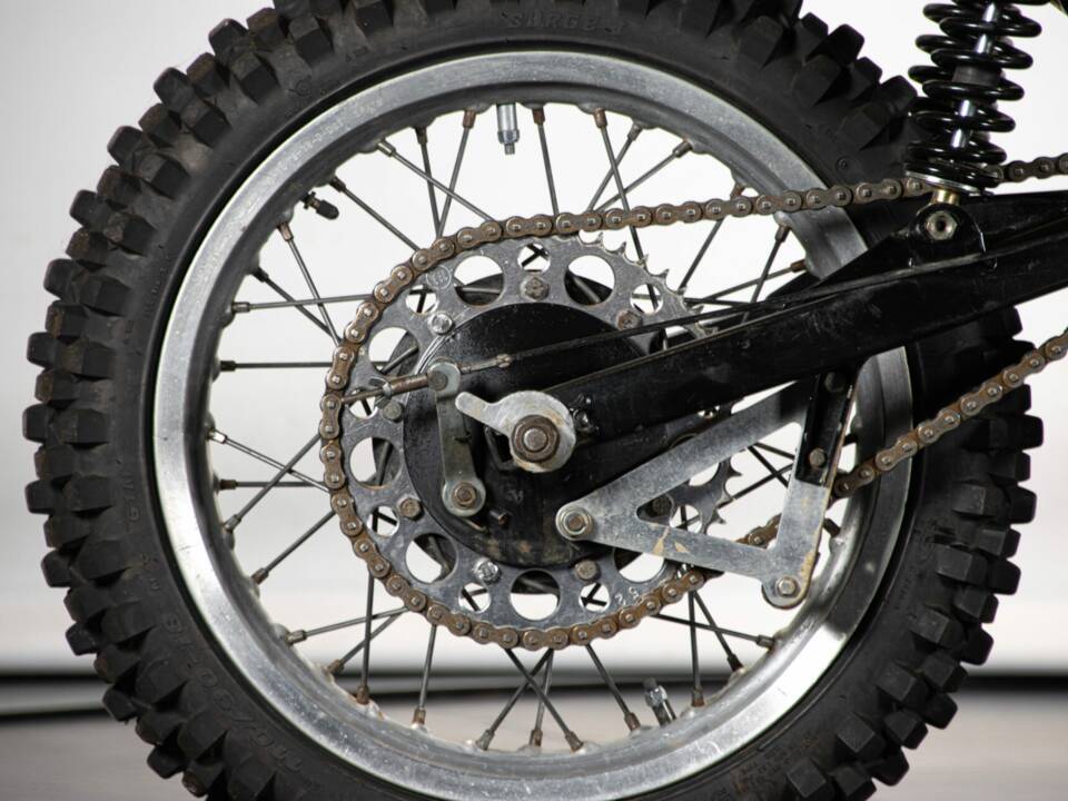Image 19/41 de Montesa Cappra 414 VE (1979)
