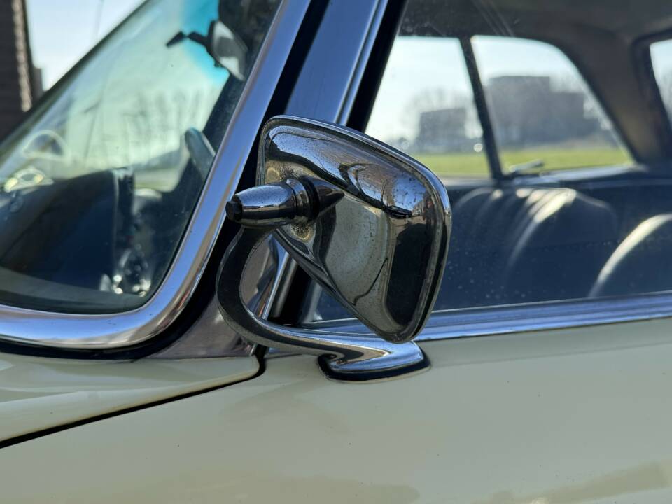 Image 19/31 de Mercedes-Benz 250 SL (1967)