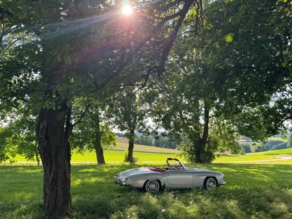 Image 33/54 of Mercedes-Benz 190 SL (1957)