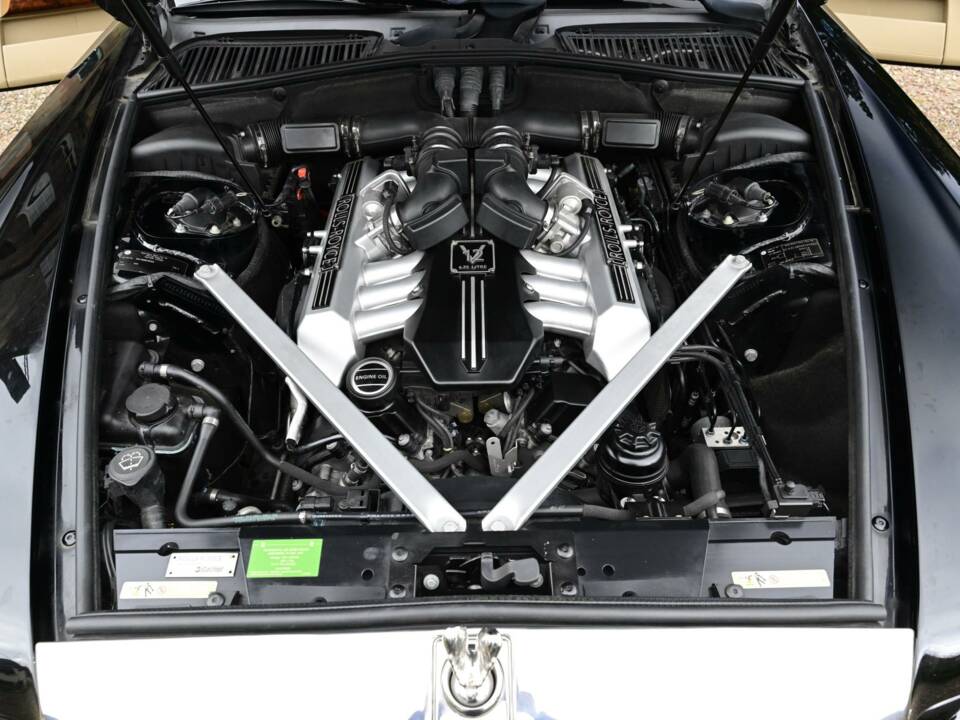 Immagine 19/50 di Rolls-Royce Phantom Coupé (2010)