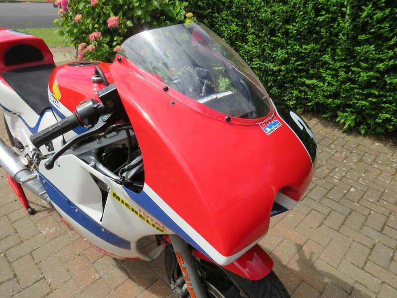 Immagine 5/46 di Honda VF 500 F (1986)