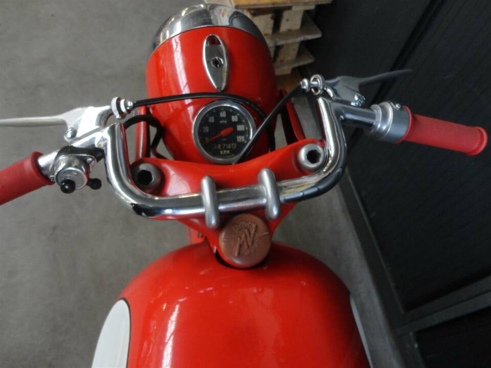 Image 4/9 of MV Agusta DUMMY (1960)