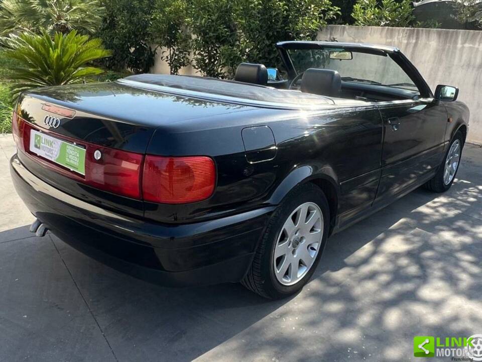 Image 7/10 de Audi Cabriolet 1.9 TDI (1998)
