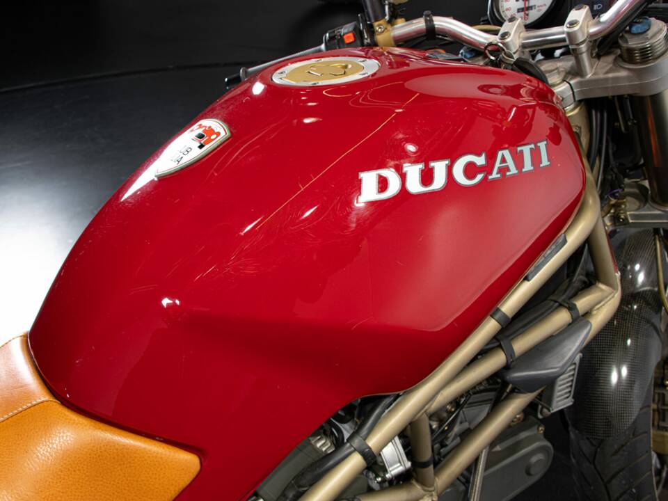Imagen 41/50 de Ducati Monster 900 (1996)