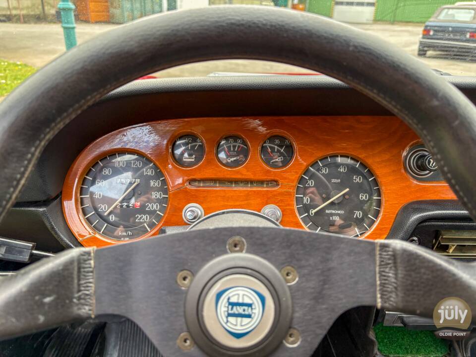 Bild 11/18 von Lancia Fulvia Sport 1.6 (Zagato) (1972)