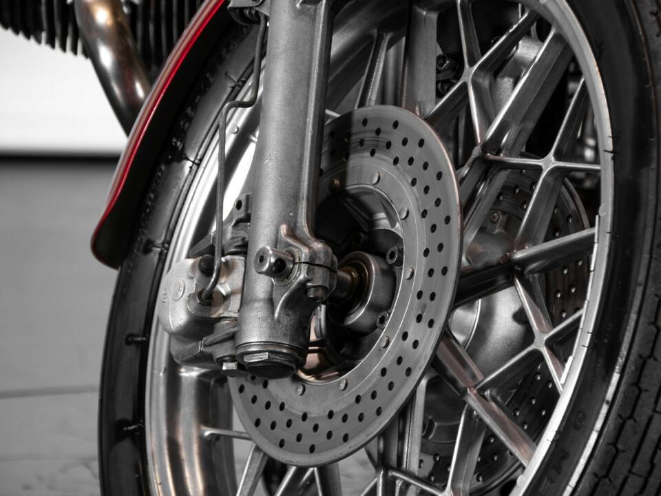 Image 36/50 of BMW DUMMY (1977)