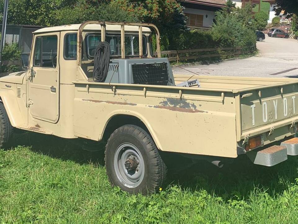 Imagen 2/14 de Toyota Landcruiser FJ 45 (1983)