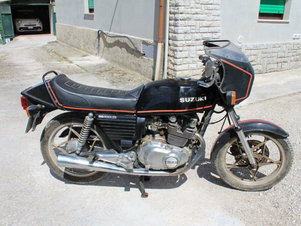 Image 6/14 of Suzuki DUMMY (1982)