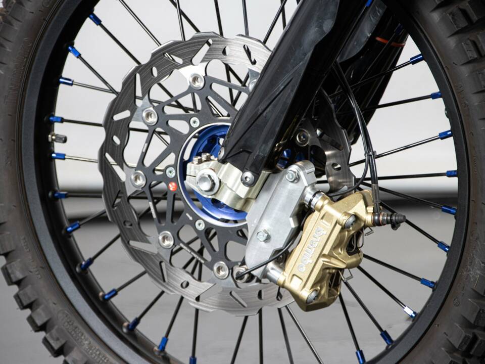Immagine 16/50 di Yamaha DUMMY (1993)