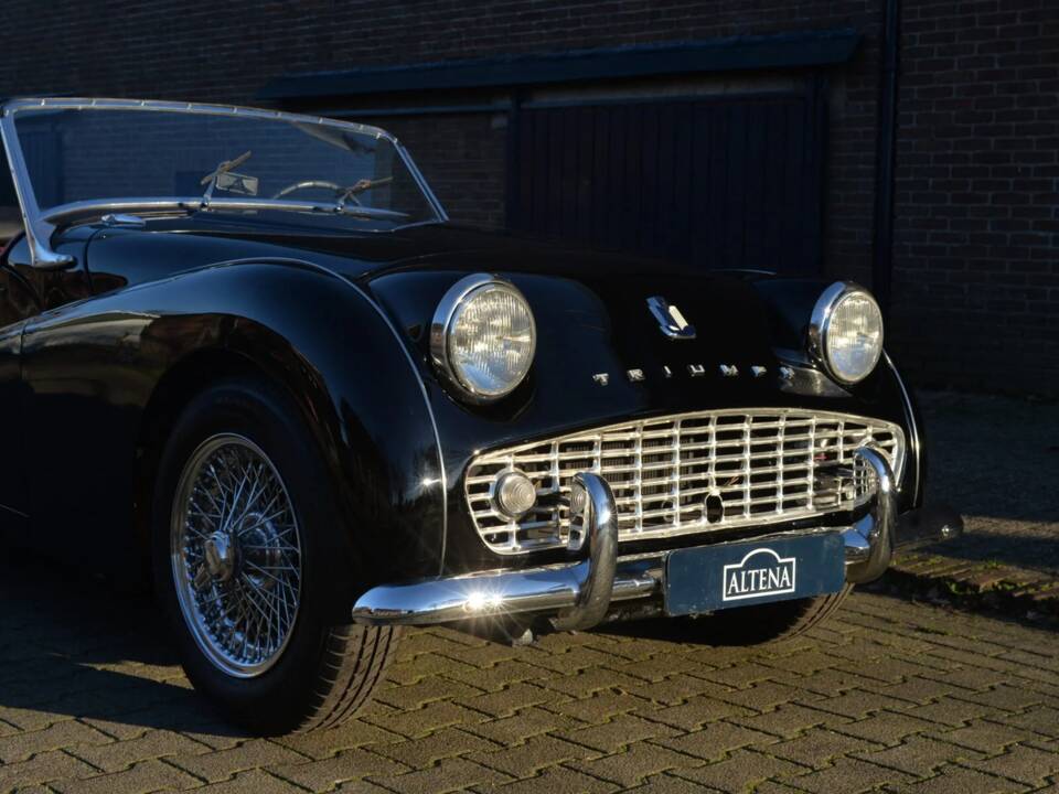 Image 3/5 of Triumph TR 3A (1959)