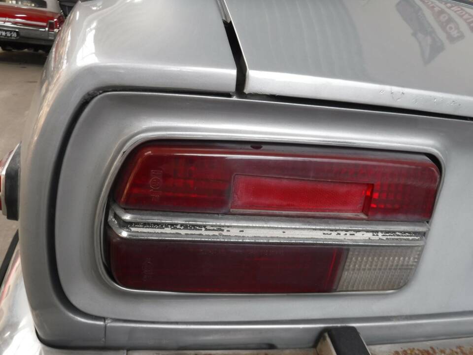 Image 3/50 of Datsun 240 Z (1971)