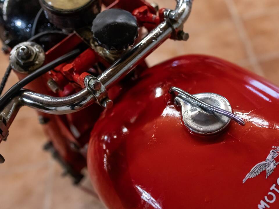 Afbeelding 6/14 van Moto Guzzi Airone Turismo (1979)