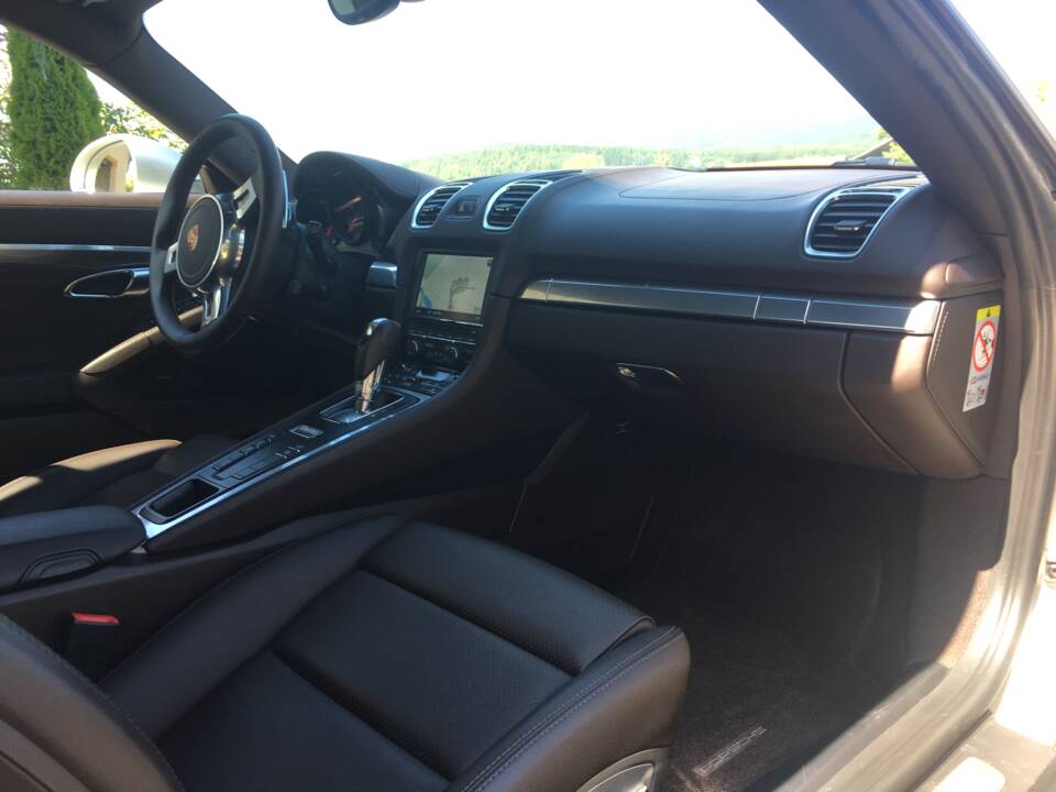 Image 13/20 de Porsche Cayman (2015)
