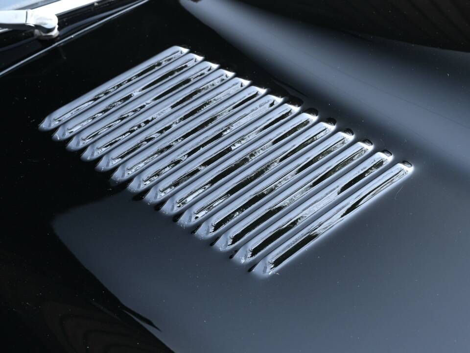 Image 21/50 de Jaguar Type E V12 (1974)