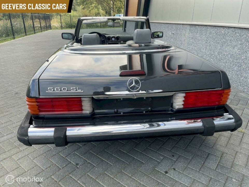 Image 4/10 of Mercedes-Benz 560 SL (1989)