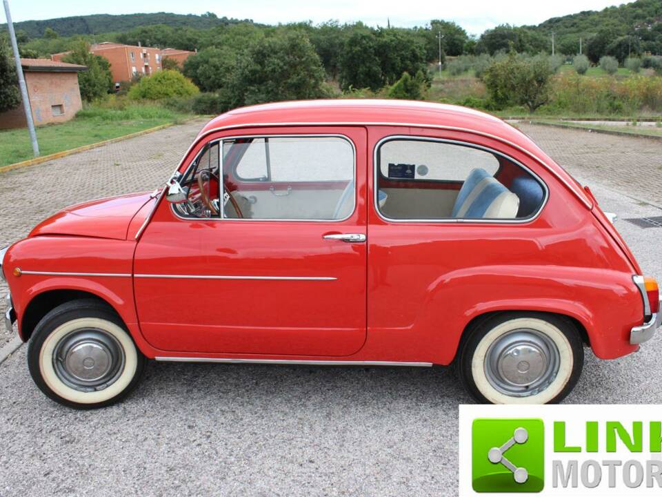 Immagine 7/10 di FIAT 600 D (1965)