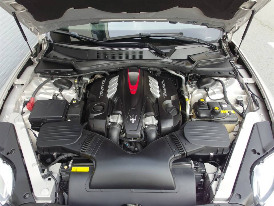 Image 87/98 of Maserati Quattroporte GTS (2015)
