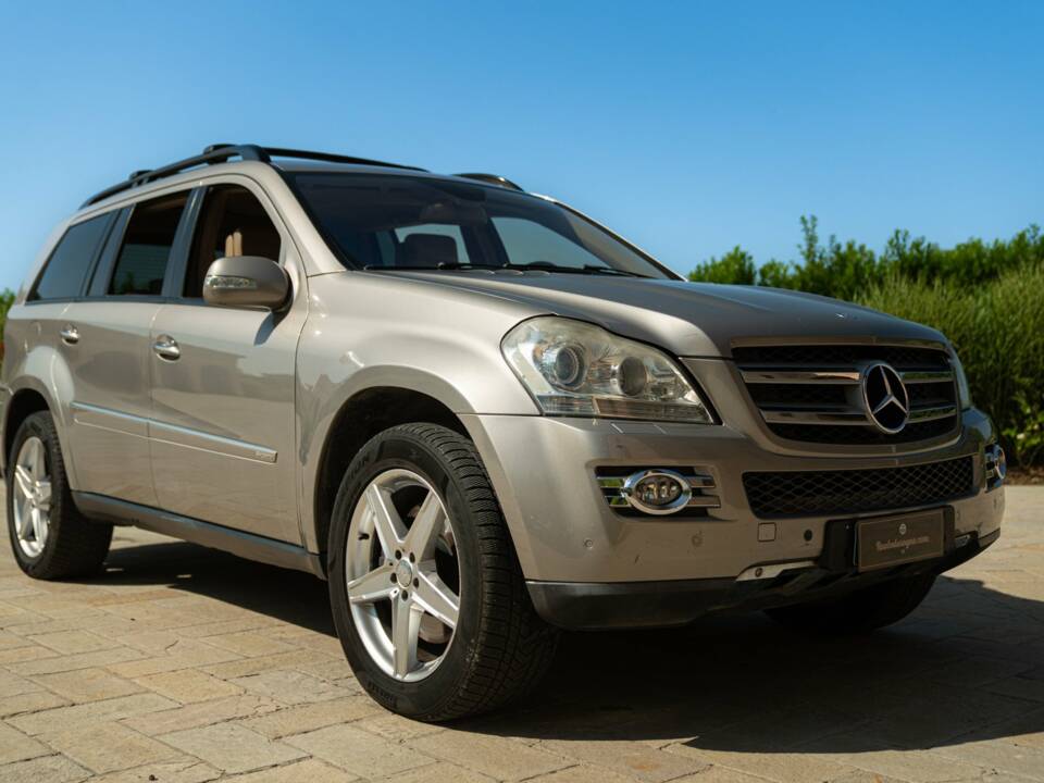 Bild 2/50 von Mercedes-Benz GL 420 CDI 4MATIC (2006)