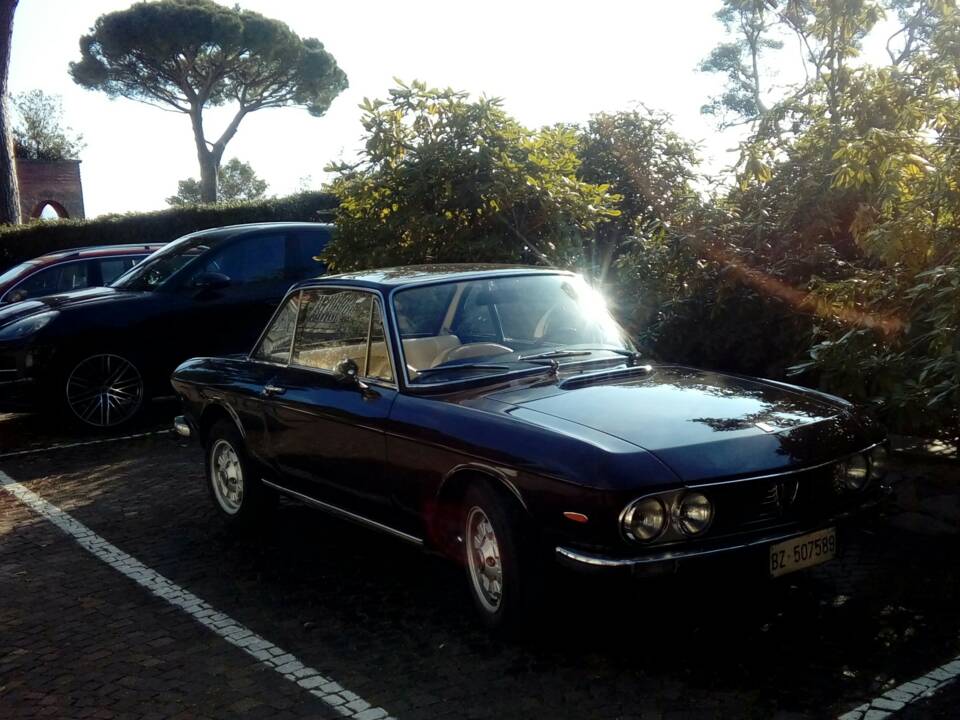 Image 5/11 of Lancia Fulvia Coupe (1972)