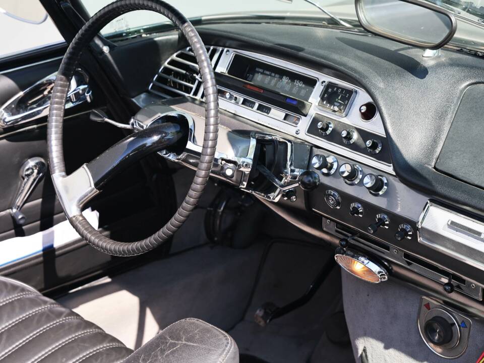 Bild 26/39 von Citroën DS 21 Chapron (1966)