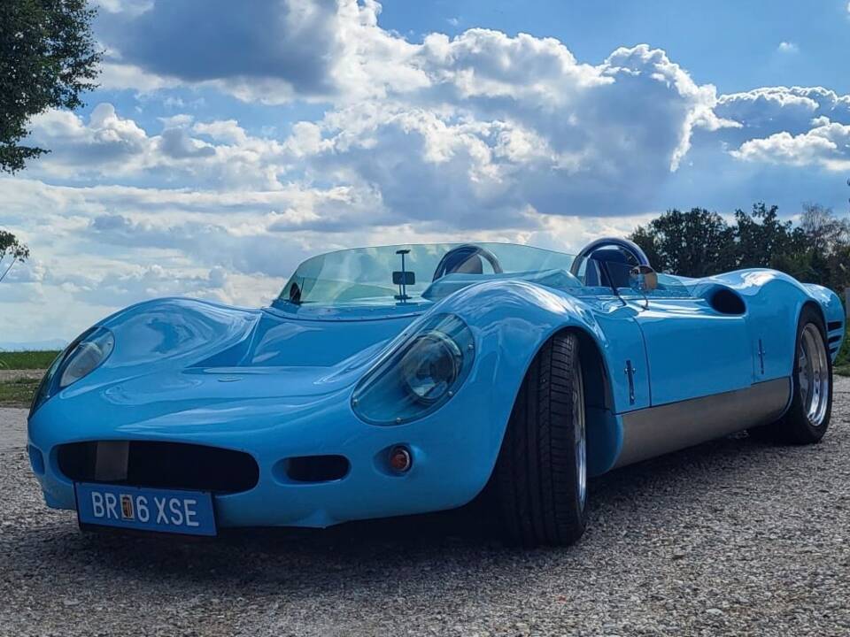 Image 1/50 of Interclassic SeisZ Spyder (1990)