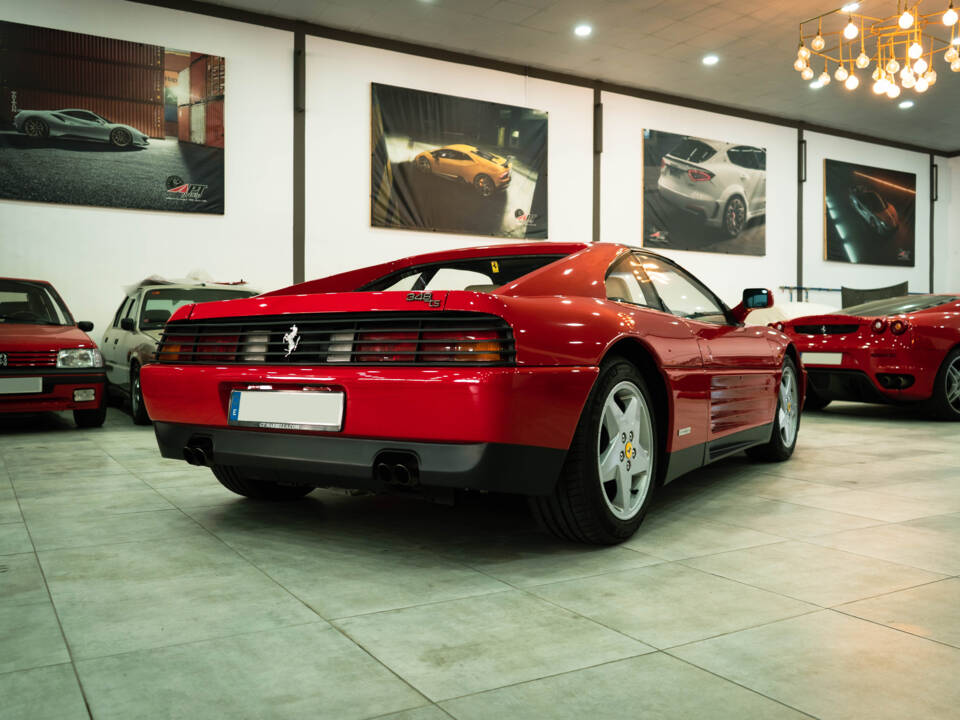 Bild 5/33 von Ferrari 348 TS (1990)