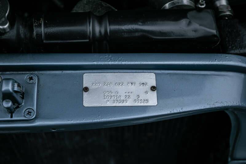 Image 30/32 of Mercedes-Benz 300 SEL 6.3 (1971)