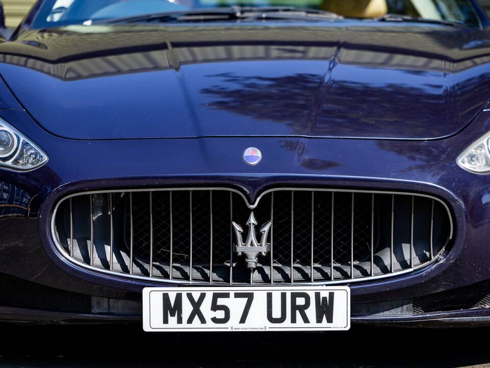 Immagine 19/31 di Maserati GranTurismo 4.2 (2008)