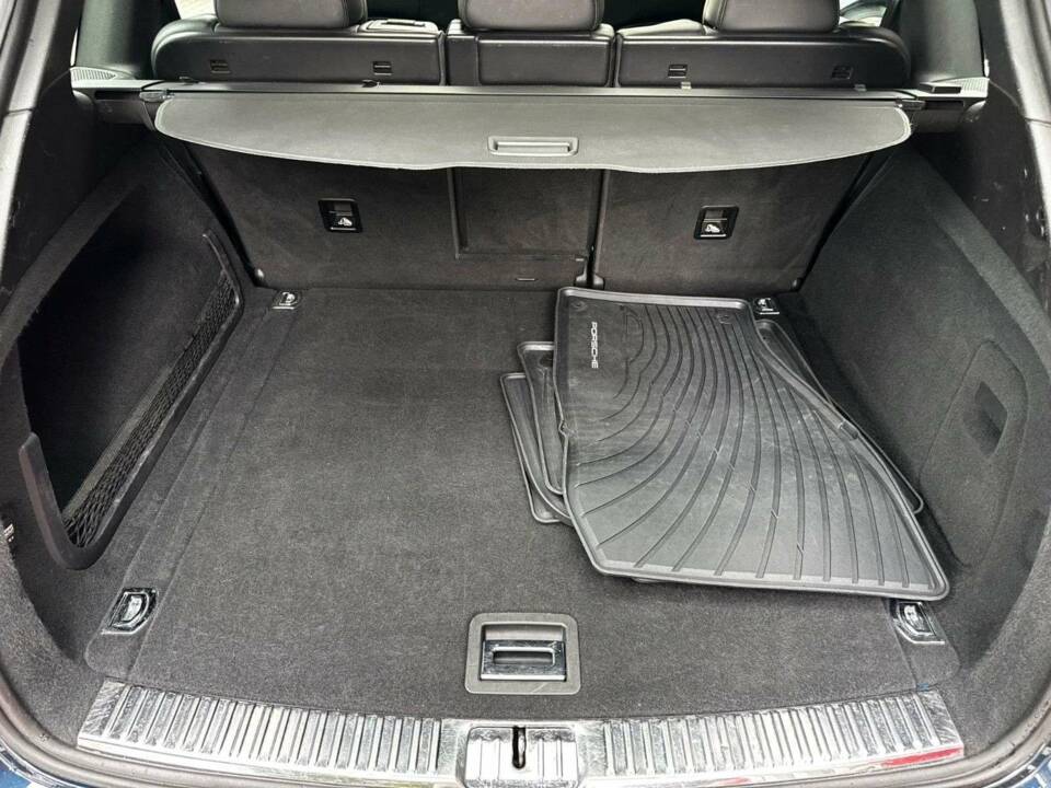 Bild 18/20 von Porsche Cayenne S Diesel (2014)