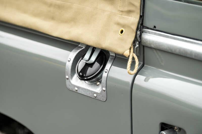 Bild 43/48 von Land Rover 88 (1961)