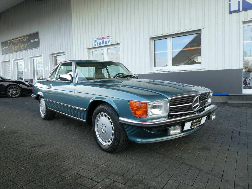 Image 1/30 de Mercedes-Benz 560 SL (1986)