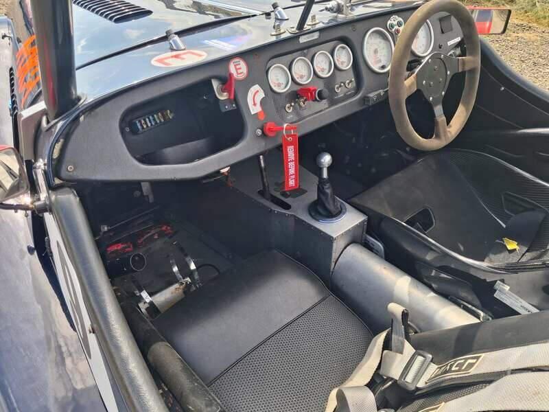 Image 12/27 of Morgan Plus 8 Inj. (1987)