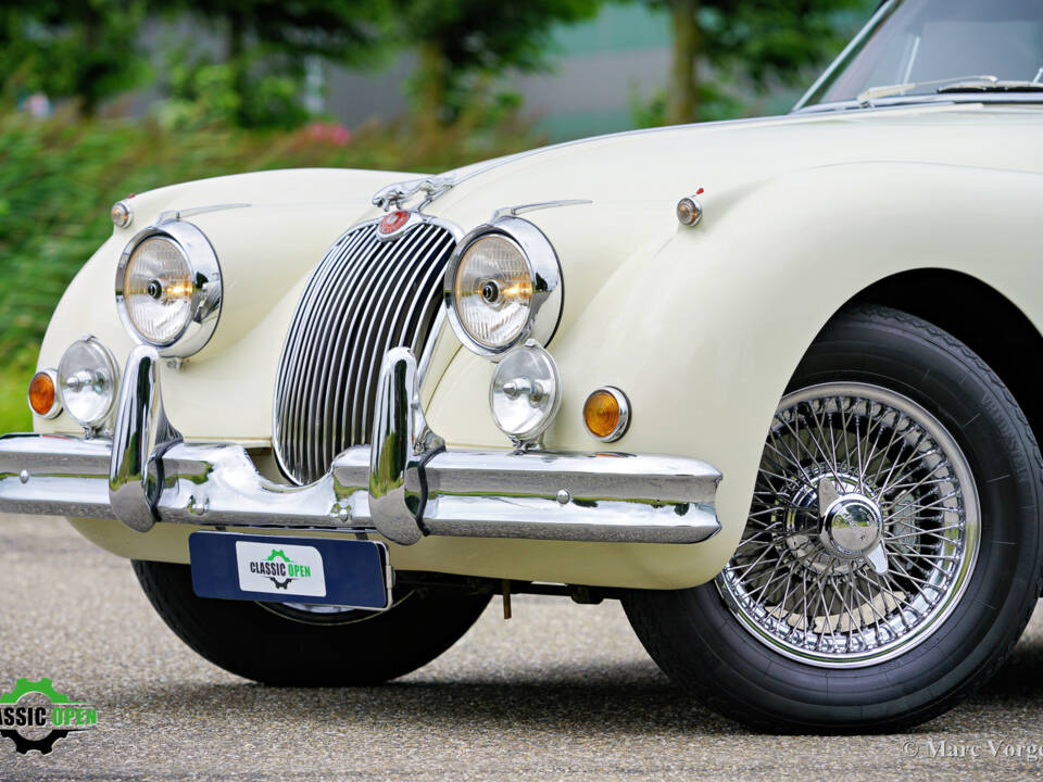 Image 24/51 de Jaguar XK 150 DHC (1959)