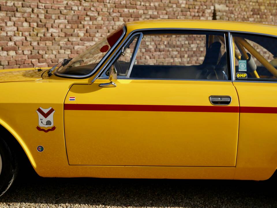 Afbeelding 20/50 van Alfa Romeo Giulia 1600 Sprint GT (1965)