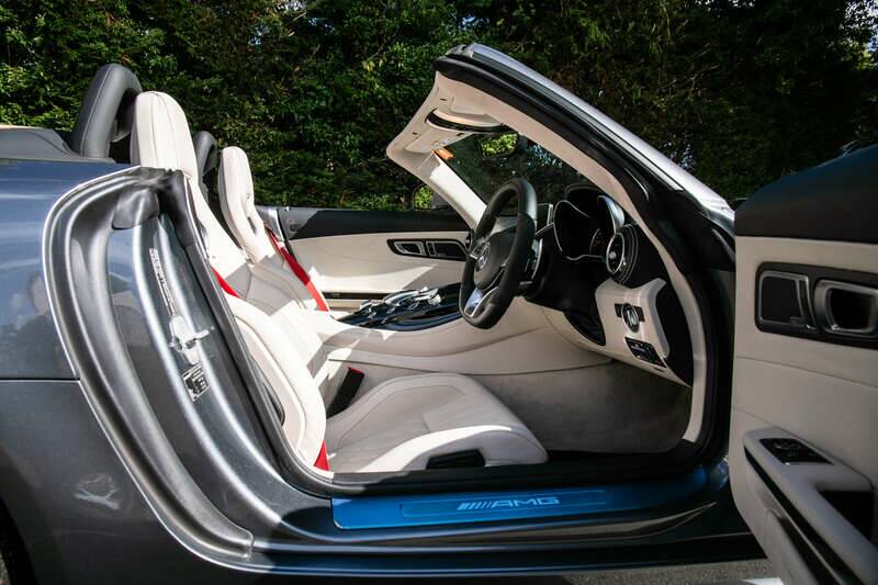 Image 9/50 of Mercedes-AMG GT-C Roadster (2017)