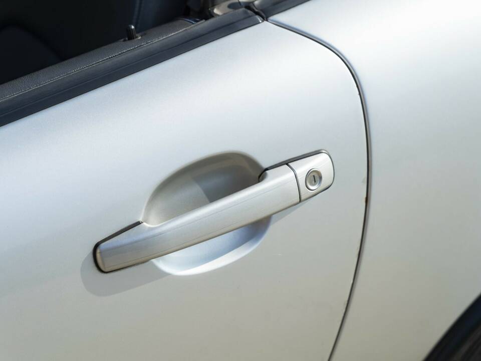 Image 13/50 de Mercedes-Benz SLK 320 (2001)