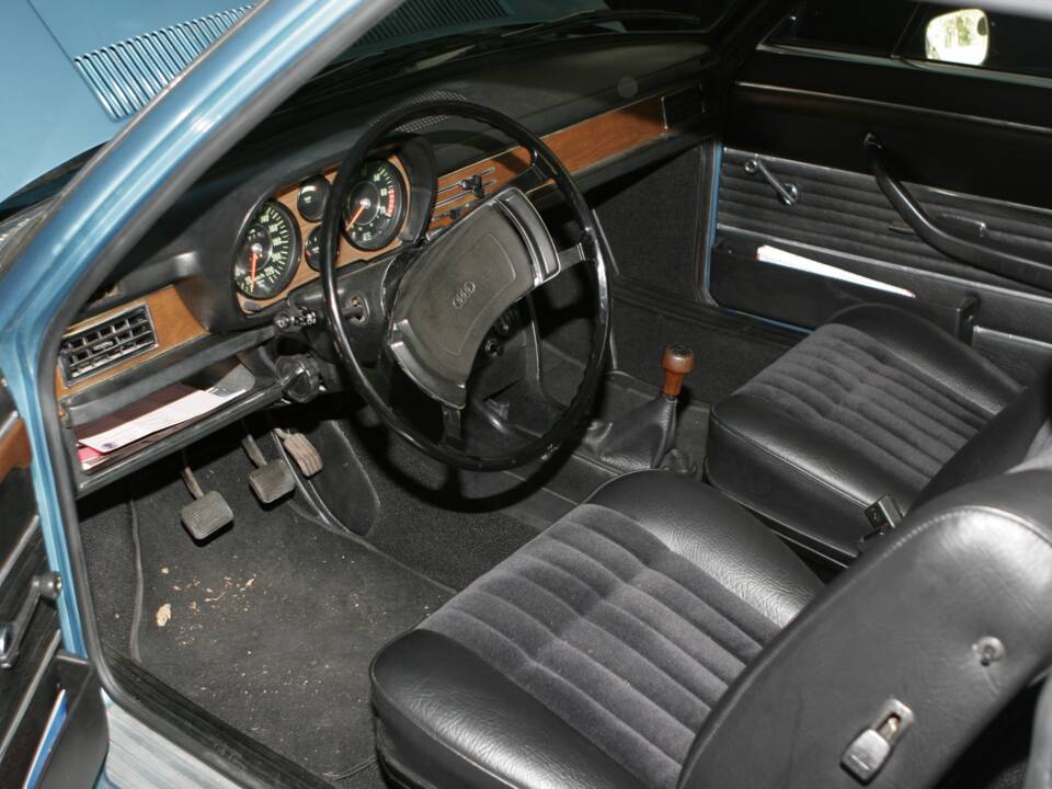 Bild 5/6 von Audi 100 Coupe S (1976)