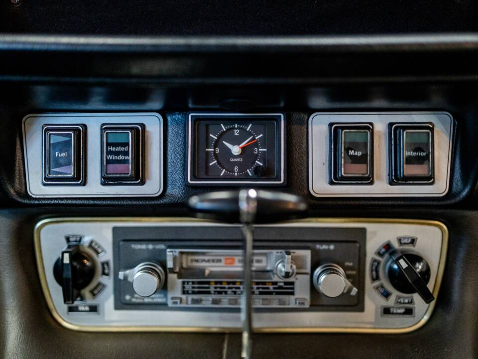 Image 48/50 de Jaguar XJ 6 C 4.2 (1975)