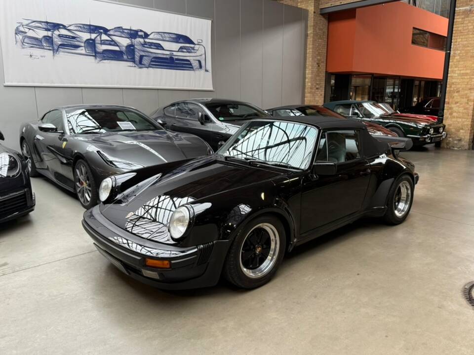 Bild 1/20 von Porsche 911 Turbo 3.3 (1988)