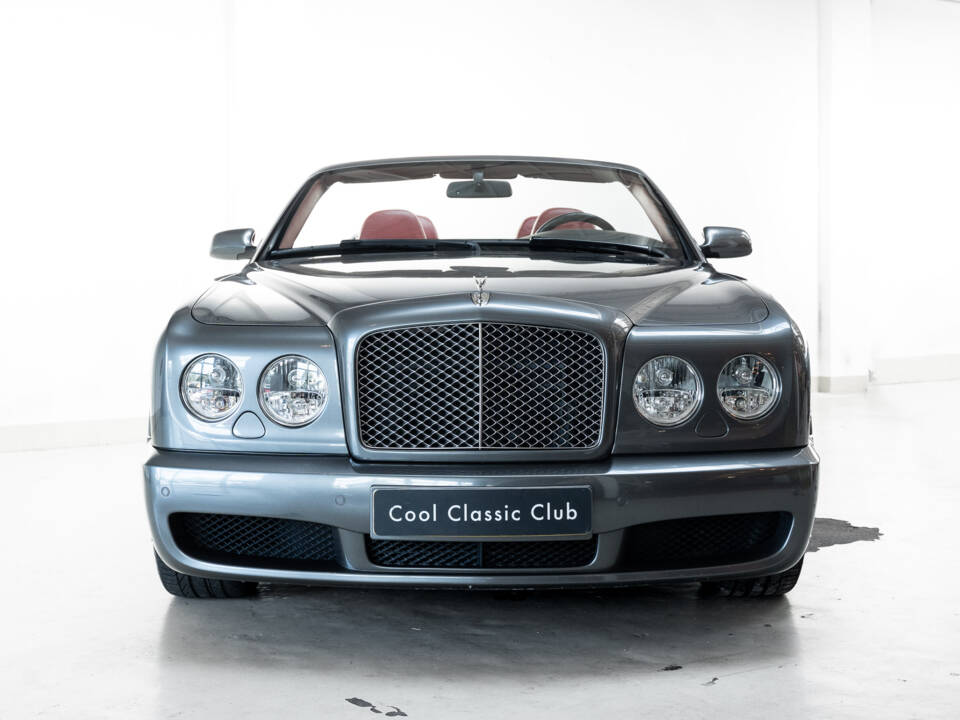 Immagine 3/45 di Bentley Azure (2007)