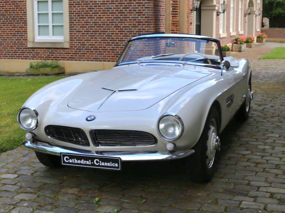 Image 50/51 of BMW 507 (1957)