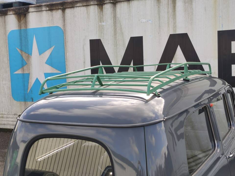 Afbeelding 22/29 van Peugeot 203 Familiale (1953)